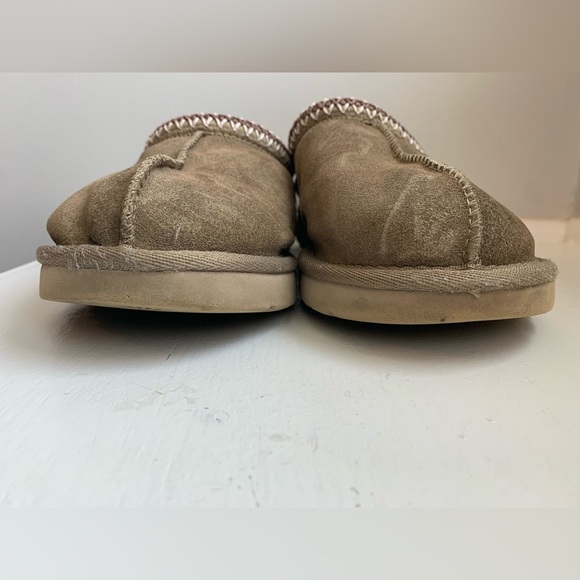 UGG Tasmans. Dark brown. PreLoved - Picture 4 of 5